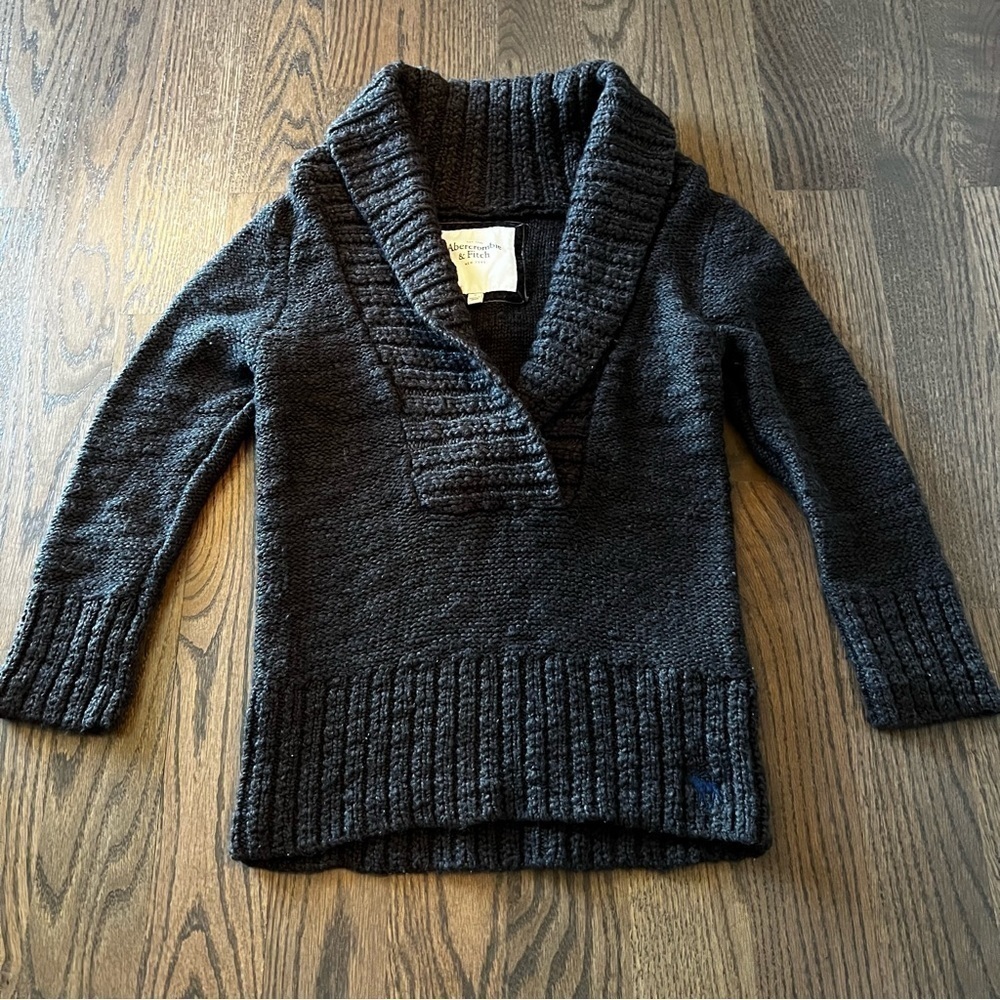 Abercrombie & Fitch brown deep plunge cowl neck sexy sweater size small